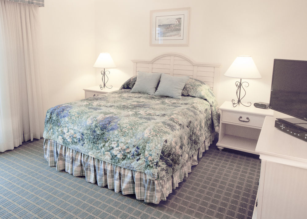 Cape Winds Resort 히아니스 외부 사진