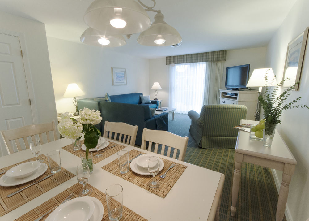 Cape Winds Resort 히아니스 외부 사진