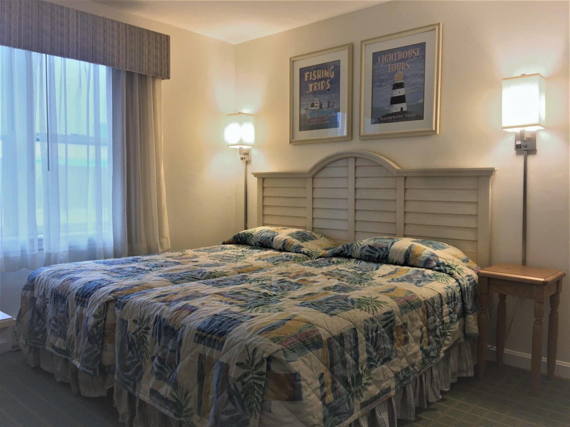 Cape Winds Resort 히아니스 외부 사진