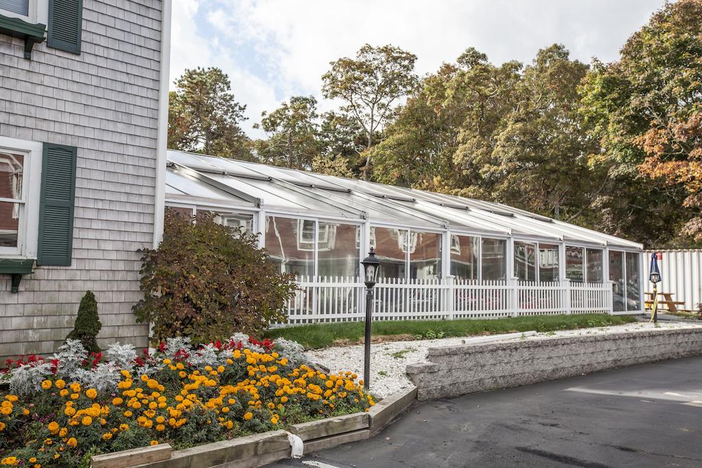 Cape Winds Resort 히아니스 외부 사진