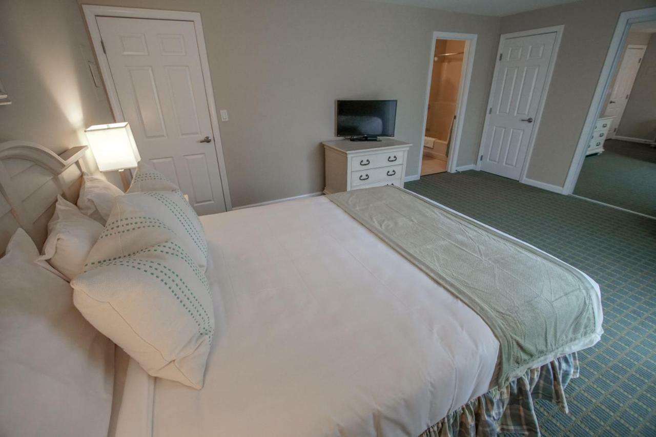 Cape Winds Resort 히아니스 외부 사진
