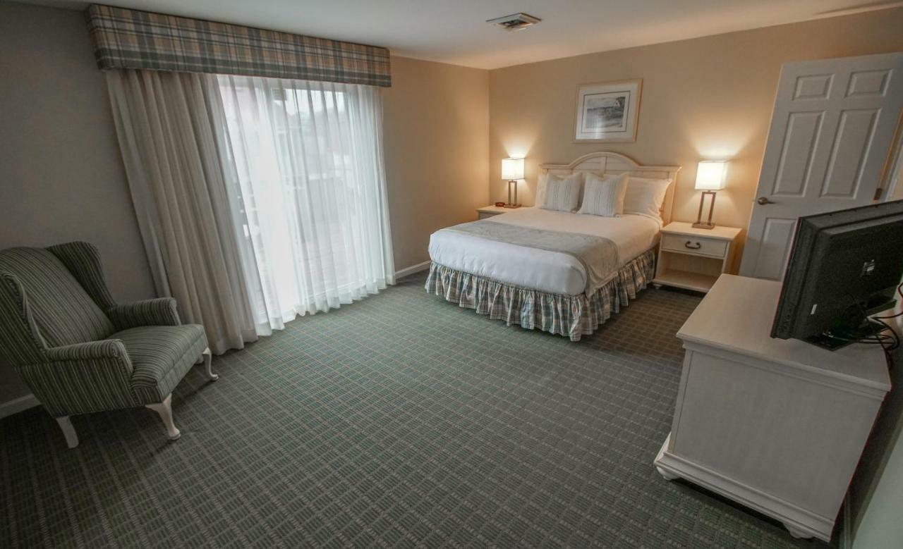 Cape Winds Resort 히아니스 외부 사진