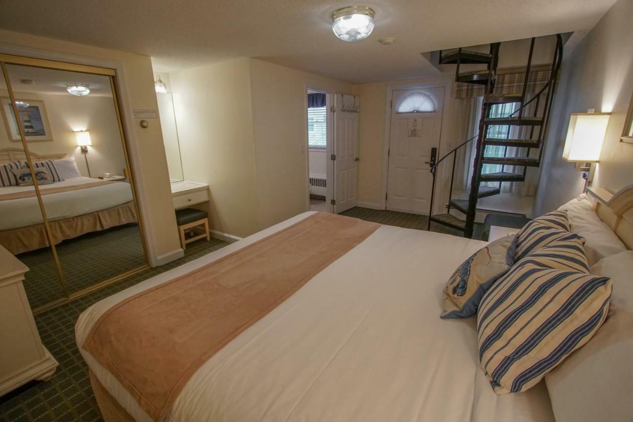 Cape Winds Resort 히아니스 외부 사진