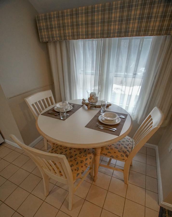 Cape Winds Resort 히아니스 외부 사진