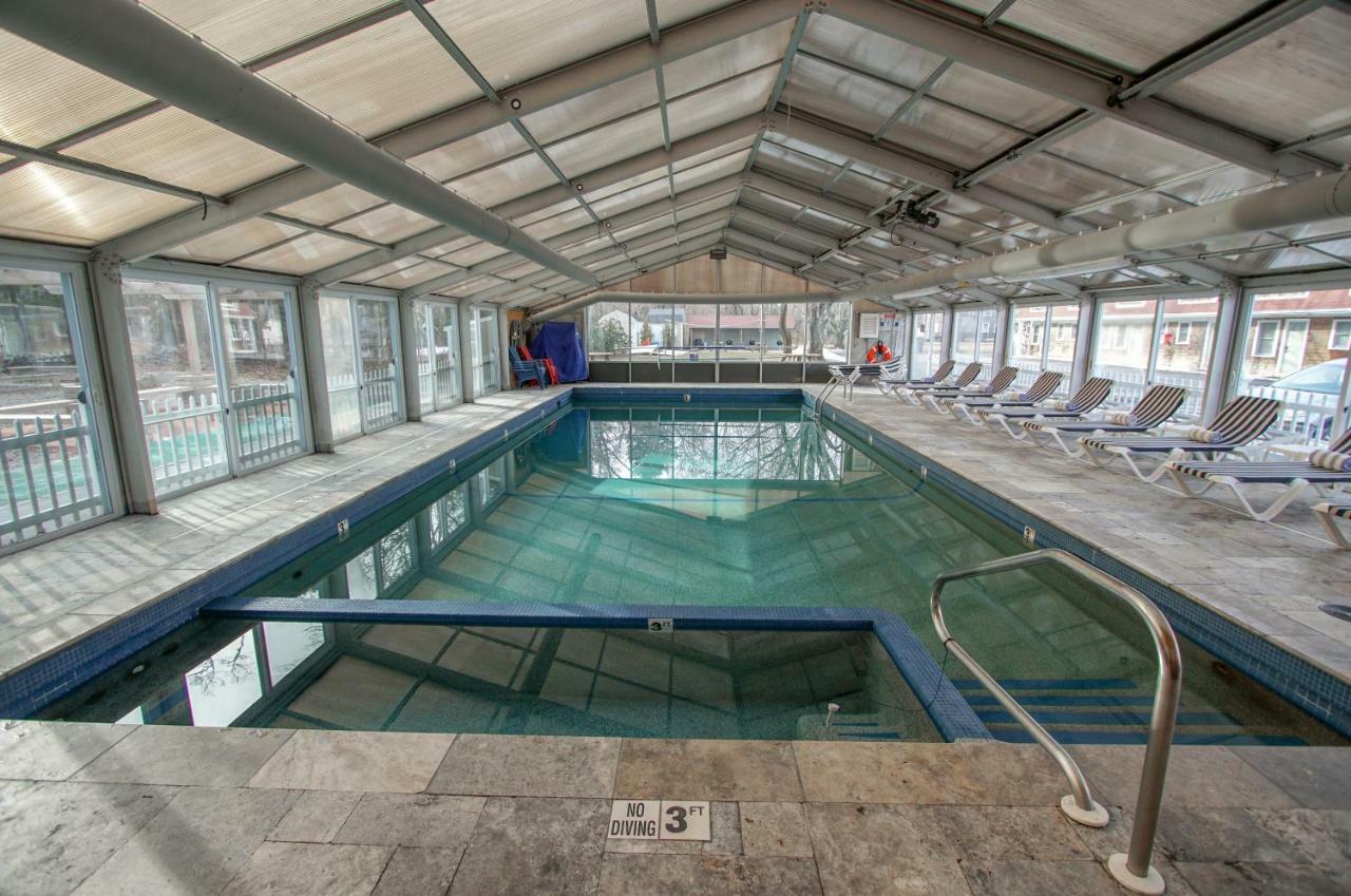 Cape Winds Resort 히아니스 외부 사진